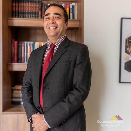 Mario Sánchez, Asesor inmobiliario